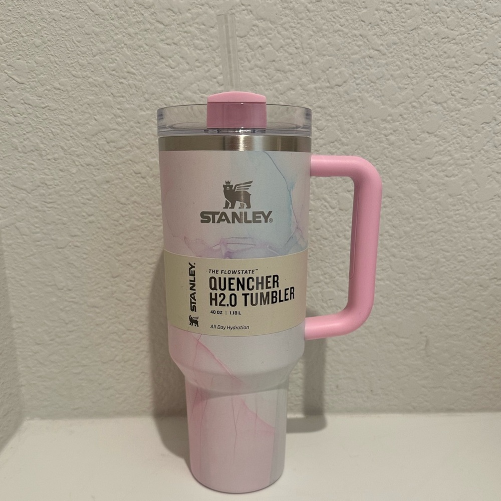 Stanley Watercolor Tulle Pink Tumbler Water Cup 40 oz. Quencher H2.0 FlowState
